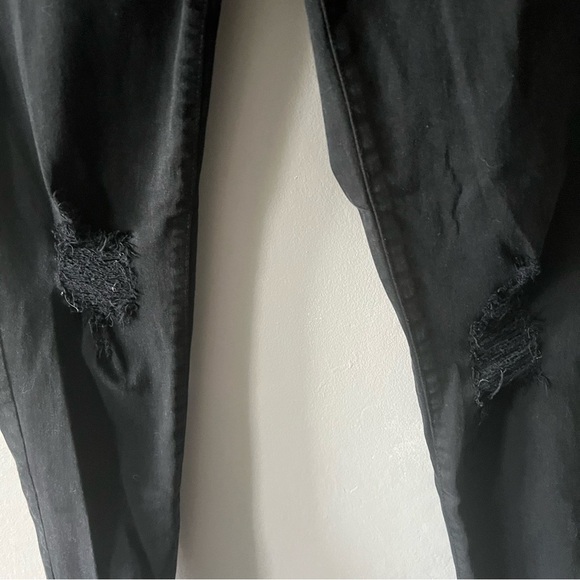 American Eagle Super Stretch Distressed Black Jeggings Size 6 - Picture 3 of 6